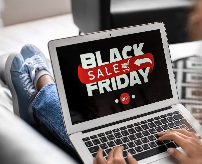 Xpertz.Online Black Friday sale offering discounts on freelance services and marketplace packages